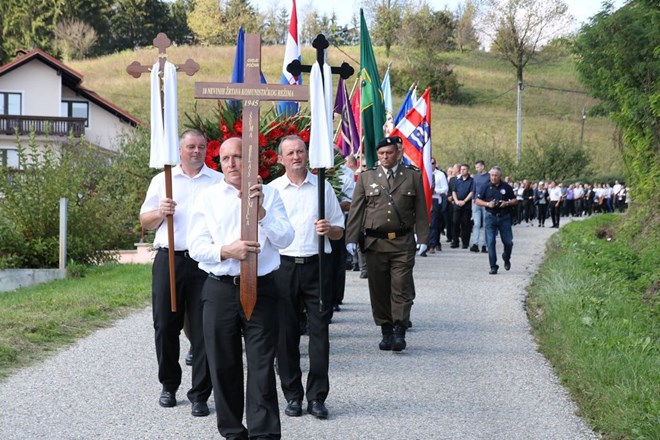 U Višnjici dostojno sahranjeni posmrtni ostaci ubijenih 1945. godine u šumi Beleš